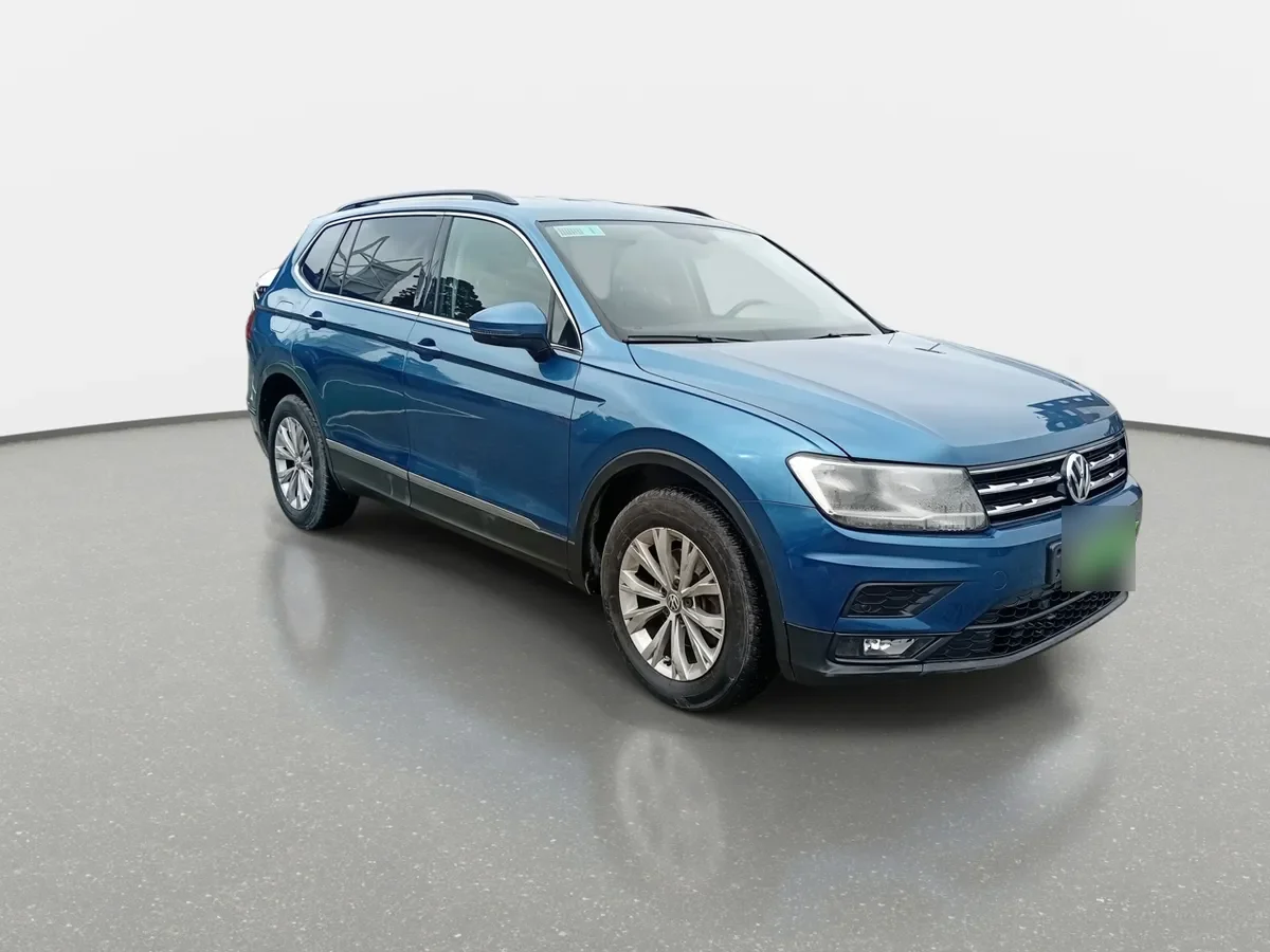 Volkswagen Tiguan 1.4 Tsi Comfortline 4x2 7a 150hp At 5p año 2018