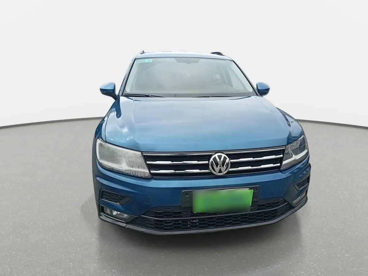 Volkswagen Tiguan 1.4 Tsi Comfortline 4x2 7a 150hp At 5p año 2018