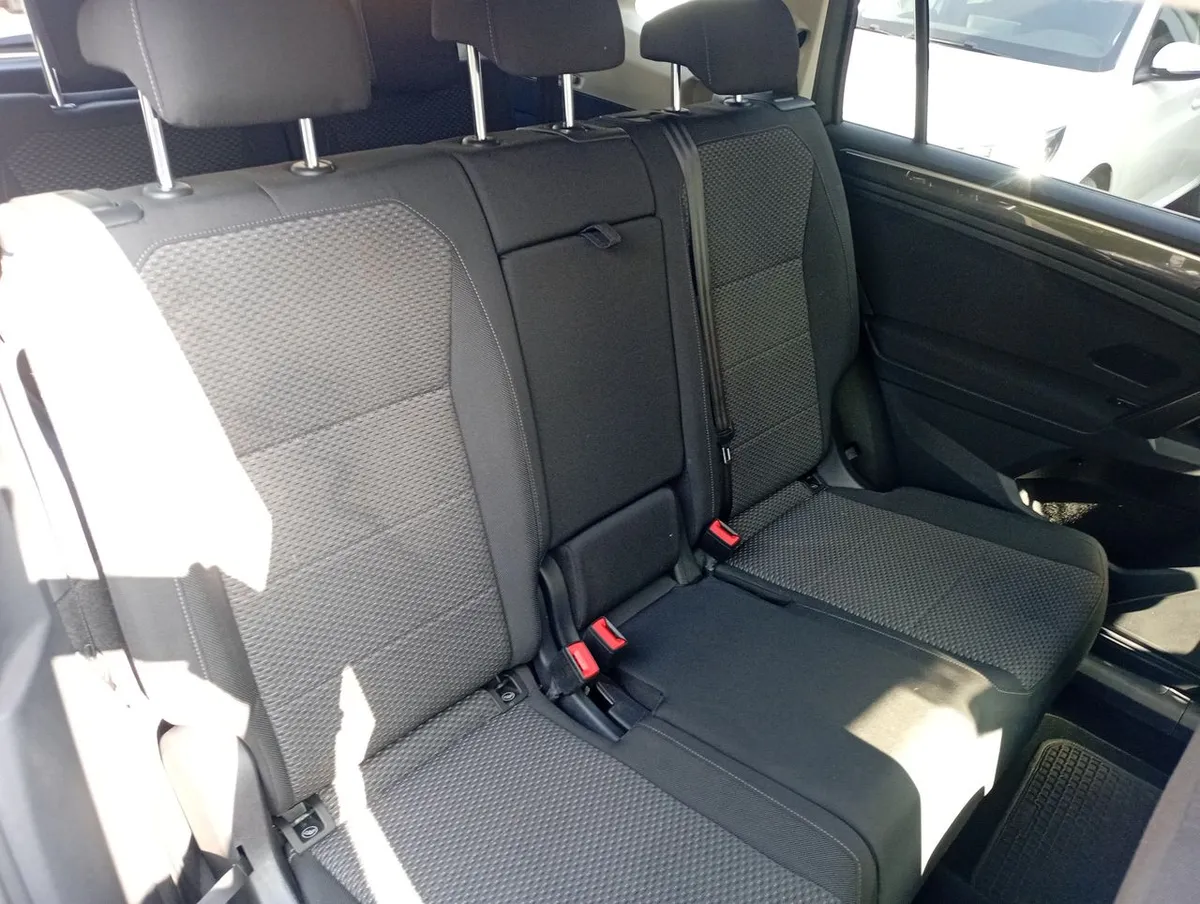 Volkswagen Tiguan 1.4 Tsi Comfortline 4x2 150 Hp At 5p año 2022