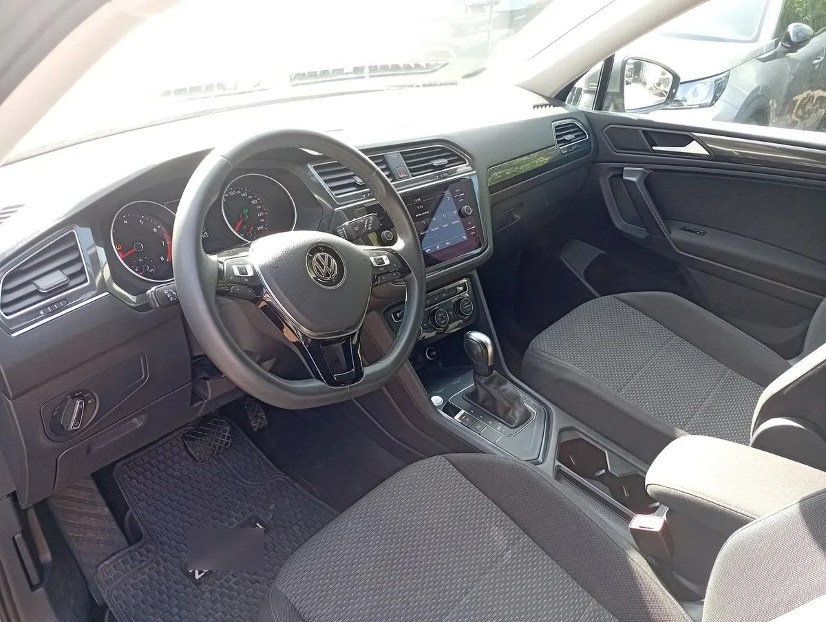 Volkswagen Tiguan 1.4 Tsi Comfortline 4x2 150 Hp At 5p año 2022