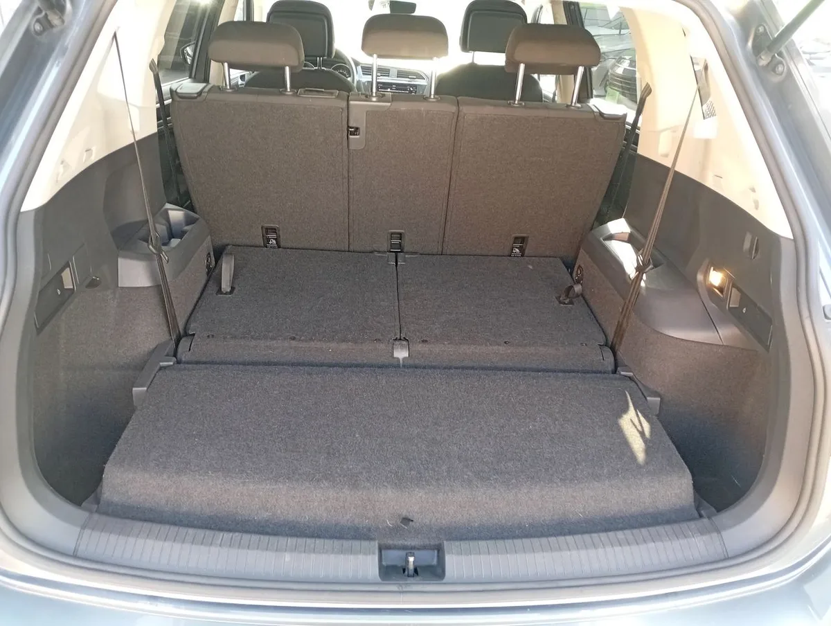 Volkswagen Tiguan 1.4 Tsi Comfortline 4x2 150 Hp At 5p año 2022