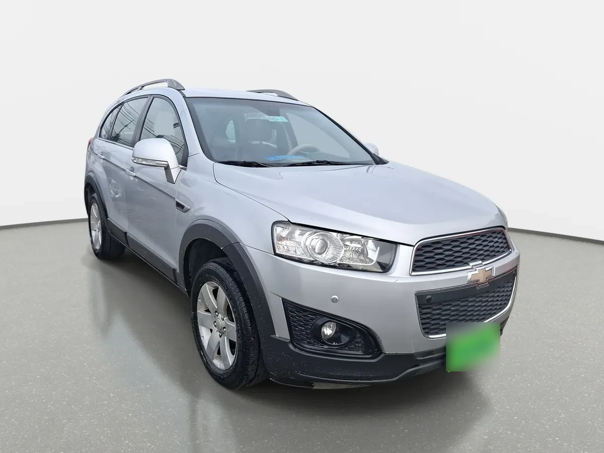 Chevrolet Captiva 2.4 Lt Fwd V Sa At6 5p año 2016