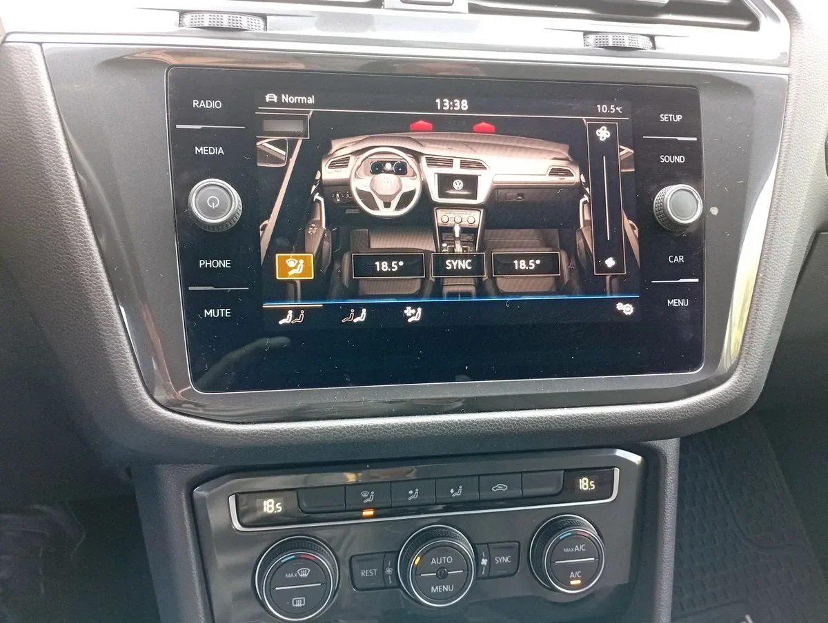 Volkswagen Tiguan 1.4 Tsi Comfortline 4x2 150 Hp At 5p año 2022