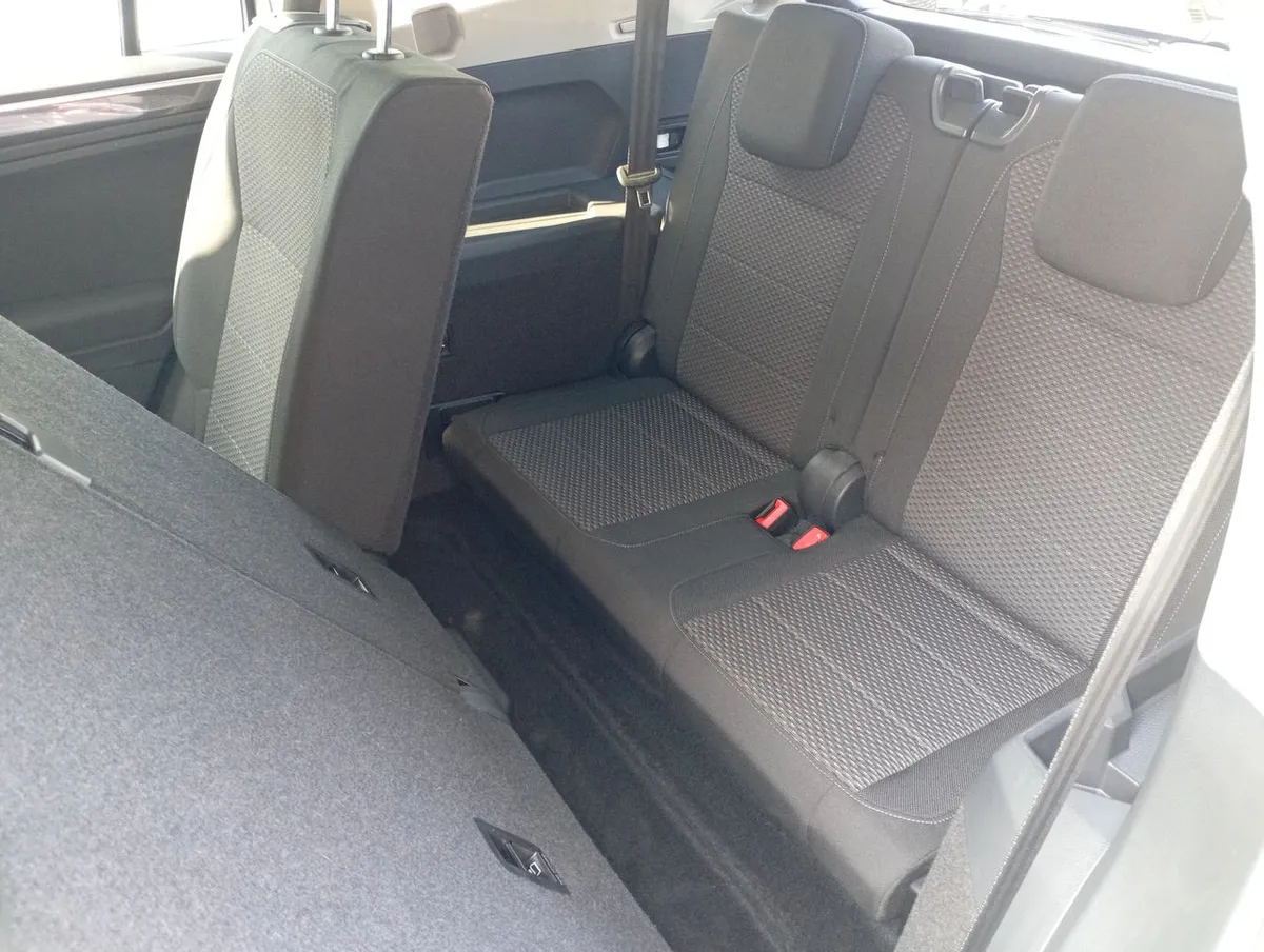Volkswagen Tiguan 1.4 Tsi Comfortline 4x2 150 Hp At 5p año 2022