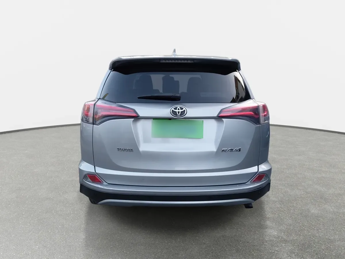 Toyota Rav 4 2.0 4x2 Super Lujo Cvt At 5p año 2019
