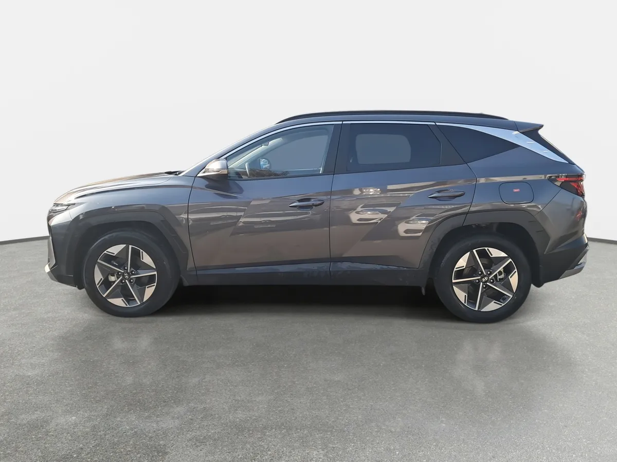 Hyundai Tucson 2.0 Nx4 Plus Fl Diesel 2wd At 5p año 2025