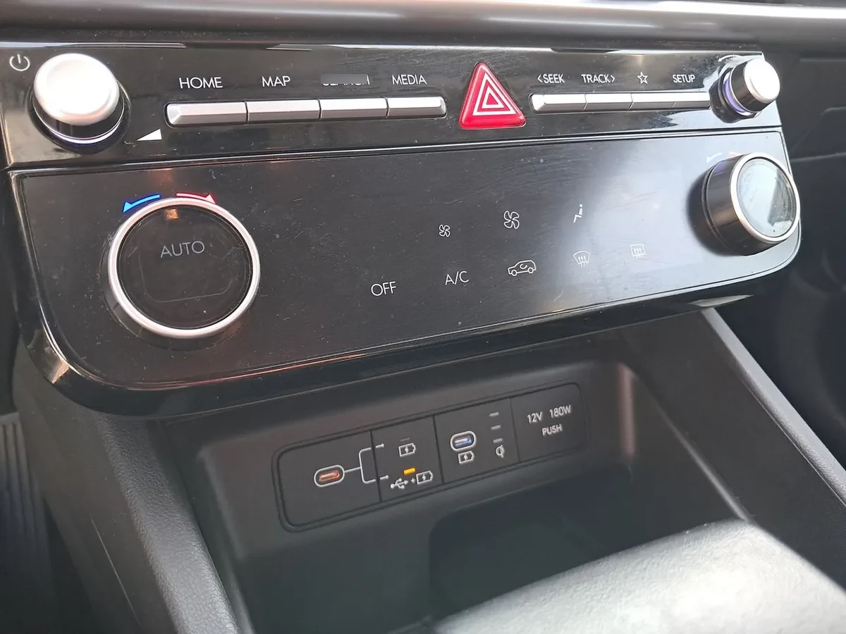 Hyundai Tucson 2.0 Nx4 Plus Fl Diesel 2wd At 5p año 2025