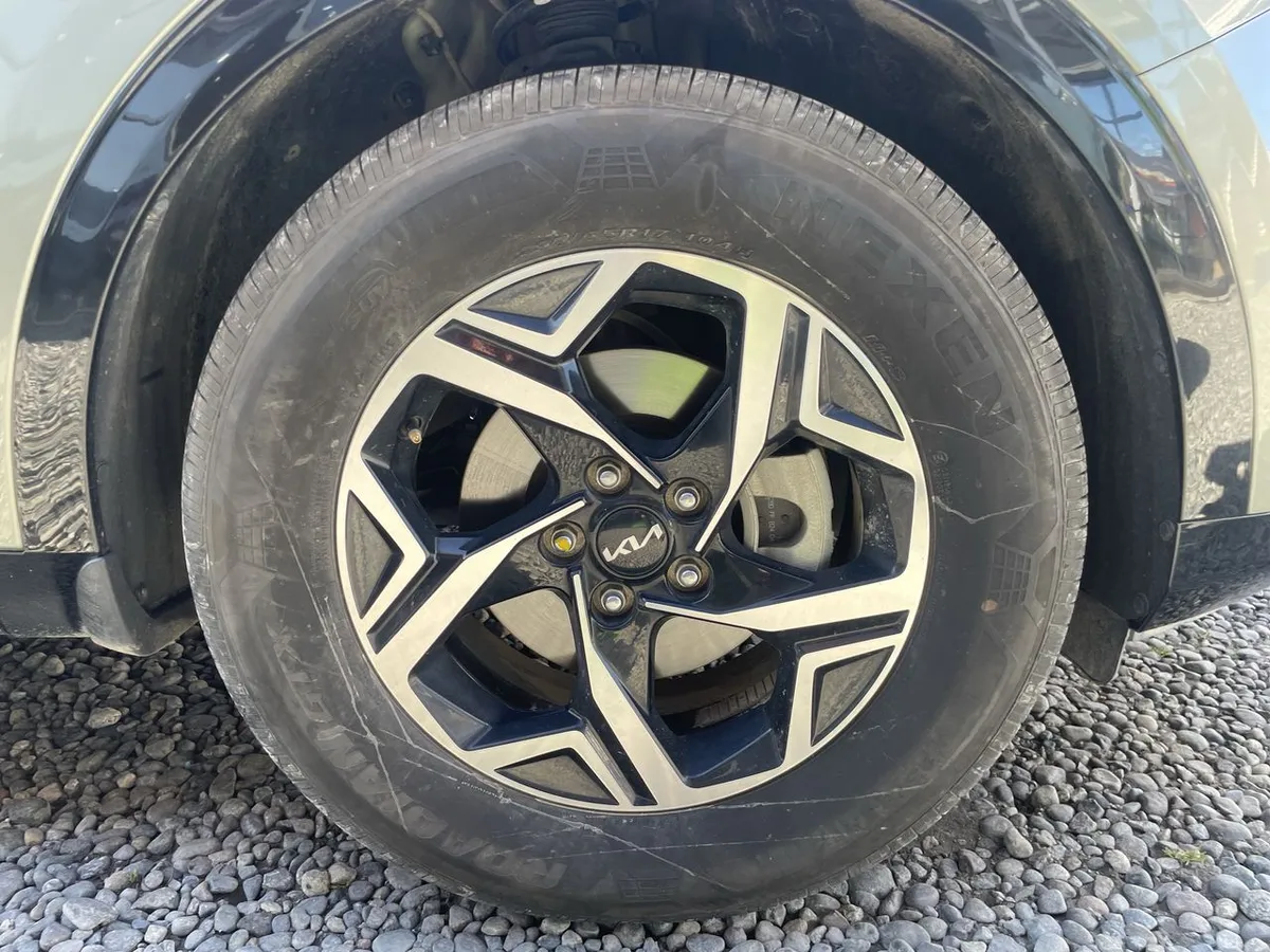Kia Sportage 2.0 Ex Dies 2wd 8at 5p año 2025