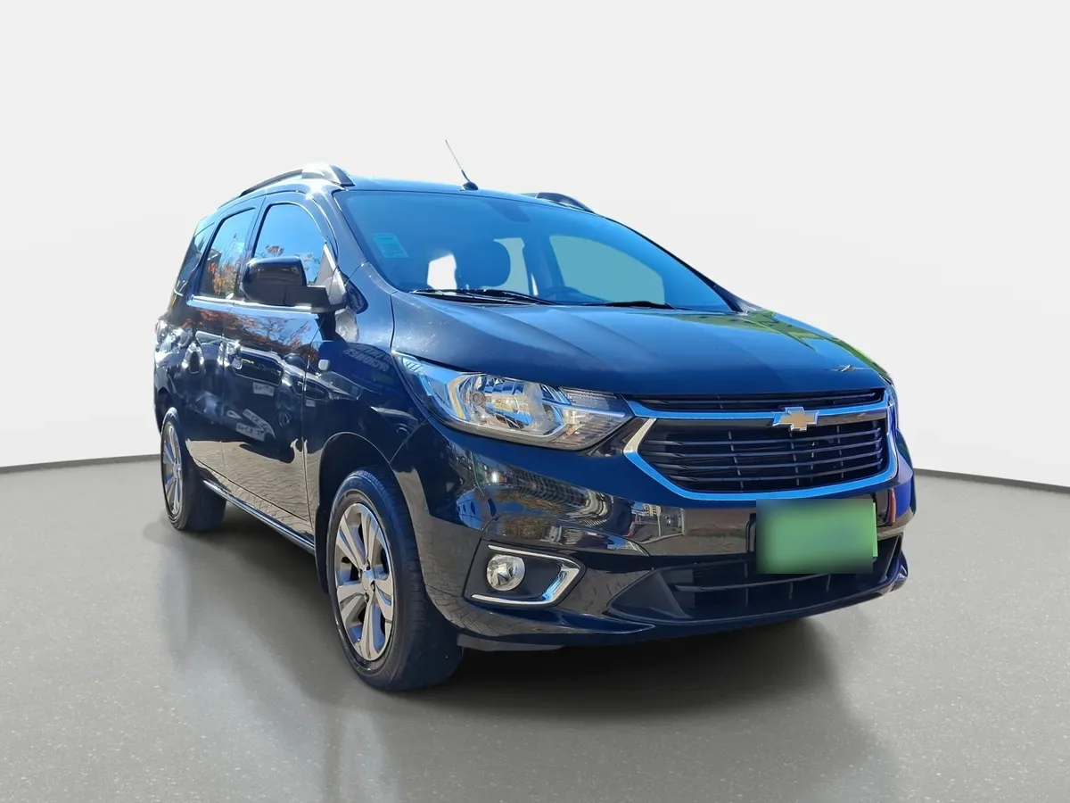 Chevrolet Spin 1.8 Premier 4x2 Mt 5p año 2022
