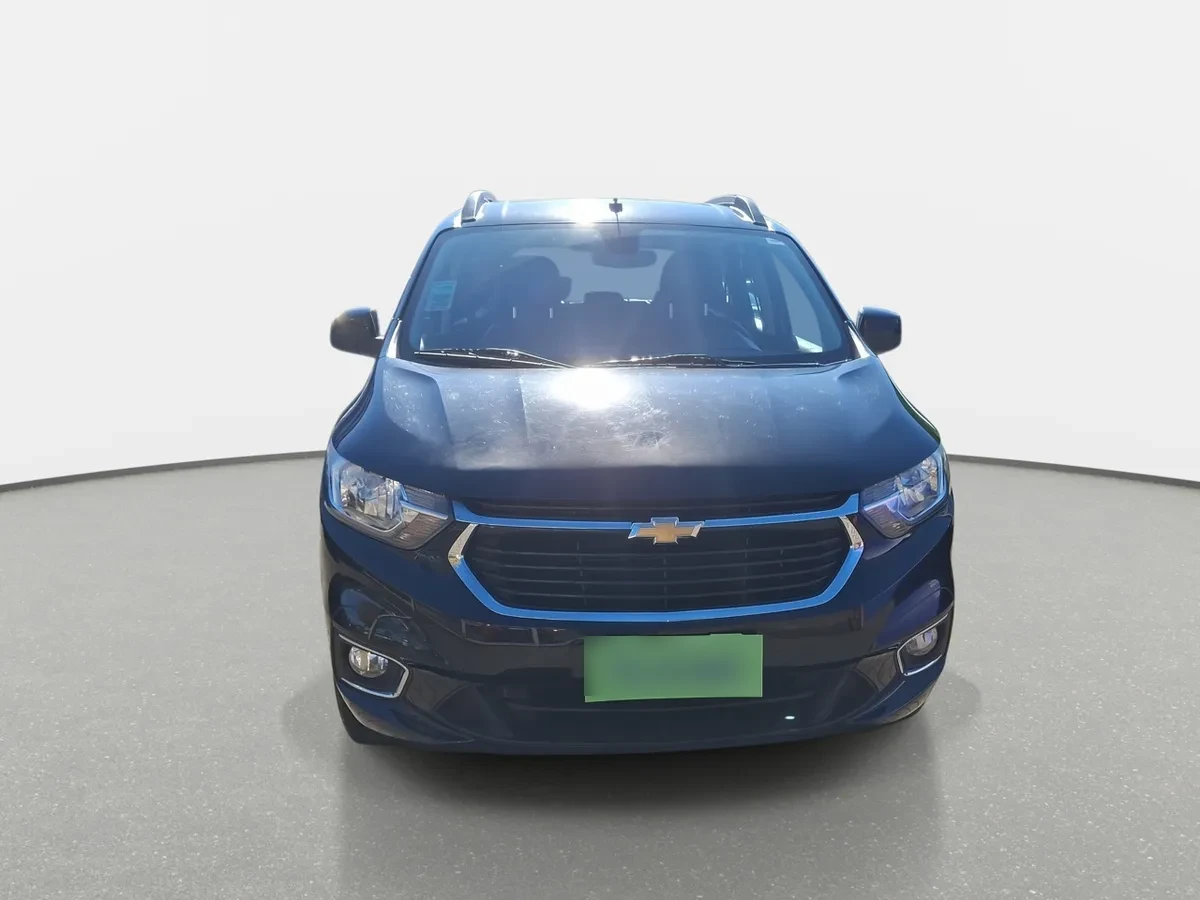 Chevrolet Spin 1.8 Premier 4x2 Mt 5p año 2022