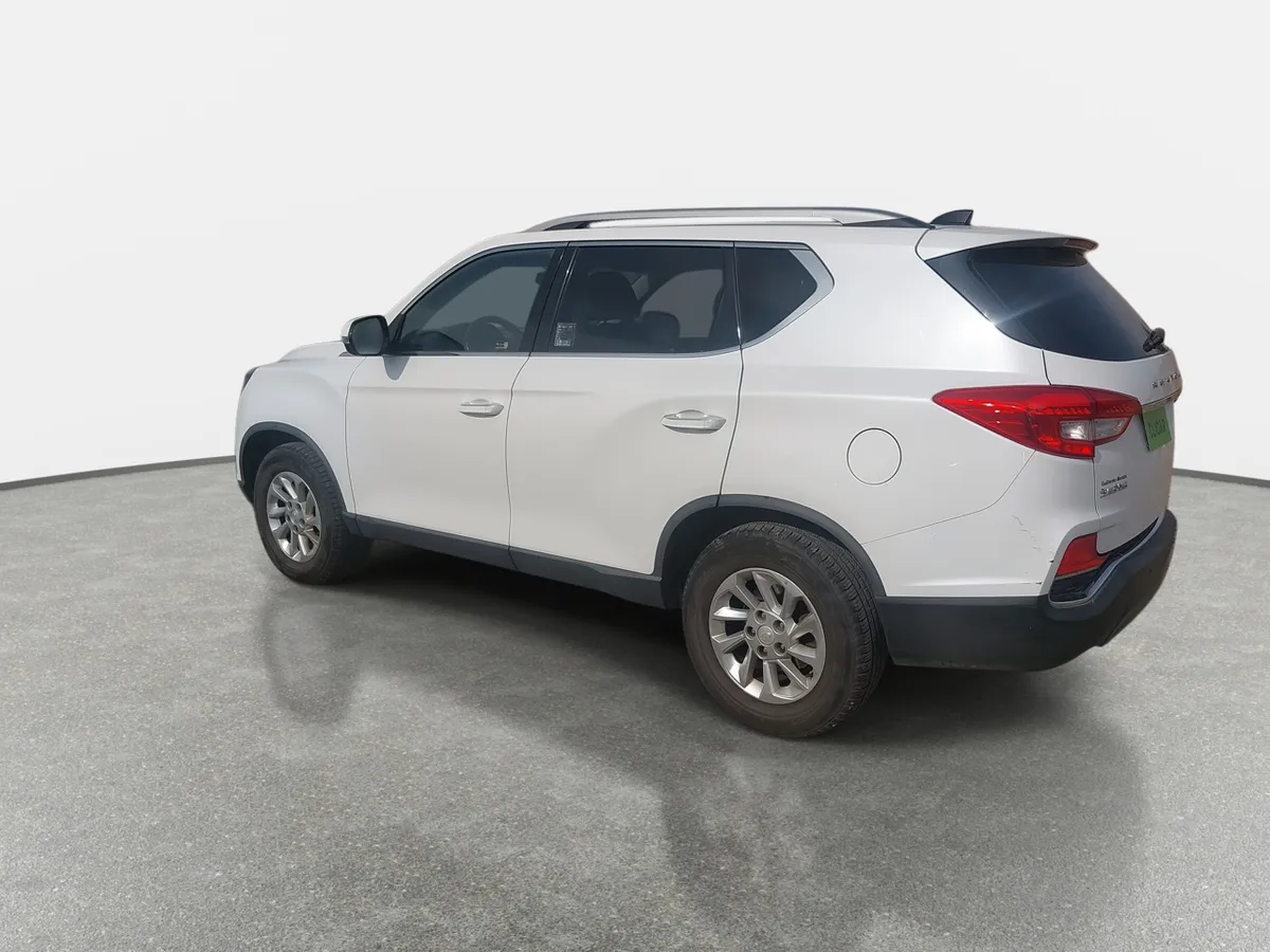 Ssangyong Rexton 2.2t Glx Diesel 4x2 6ab 8at 5p año 2021