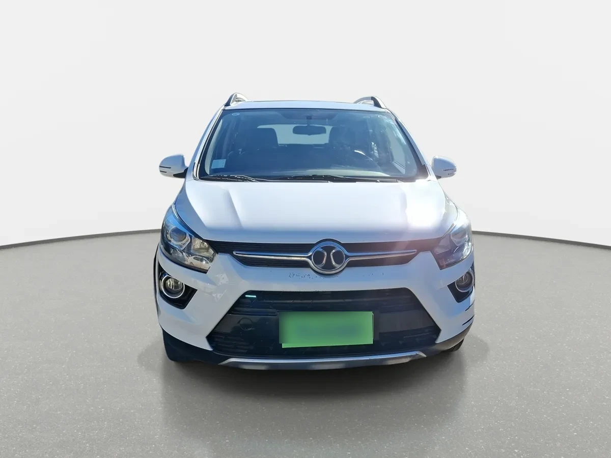 BAIC X25 1.5 Elite 4x2 Mt 5p año 2019