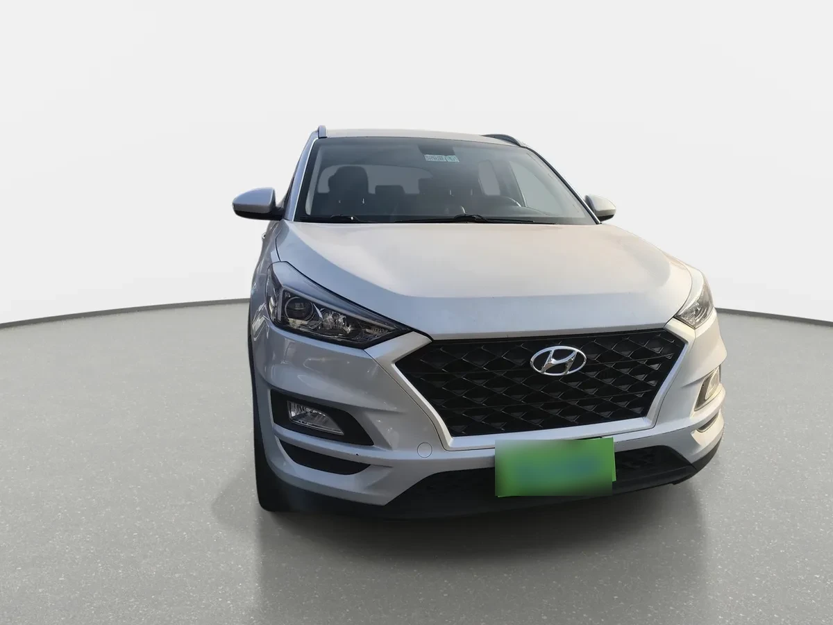 Hyundai Tucson 2.0 Diesel Limited 4wd Fl At 5p año 2020