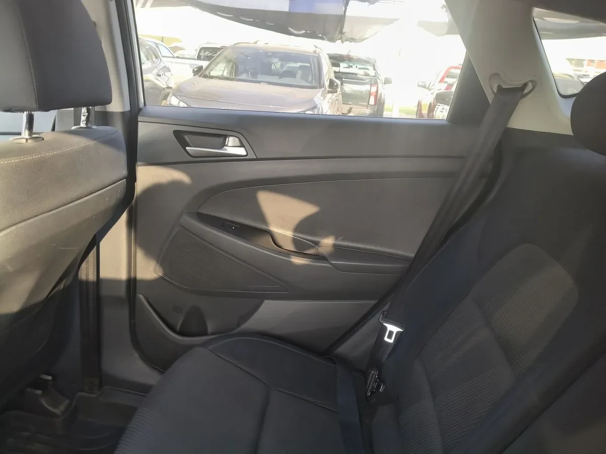 Hyundai Tucson 2.0 Diesel Limited 4wd Fl At 5p año 2020