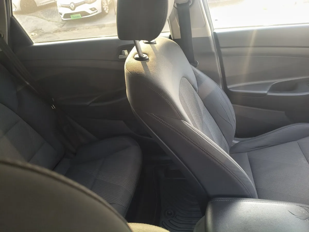 Hyundai Tucson 2.0 Diesel Limited 4wd Fl At 5p año 2020