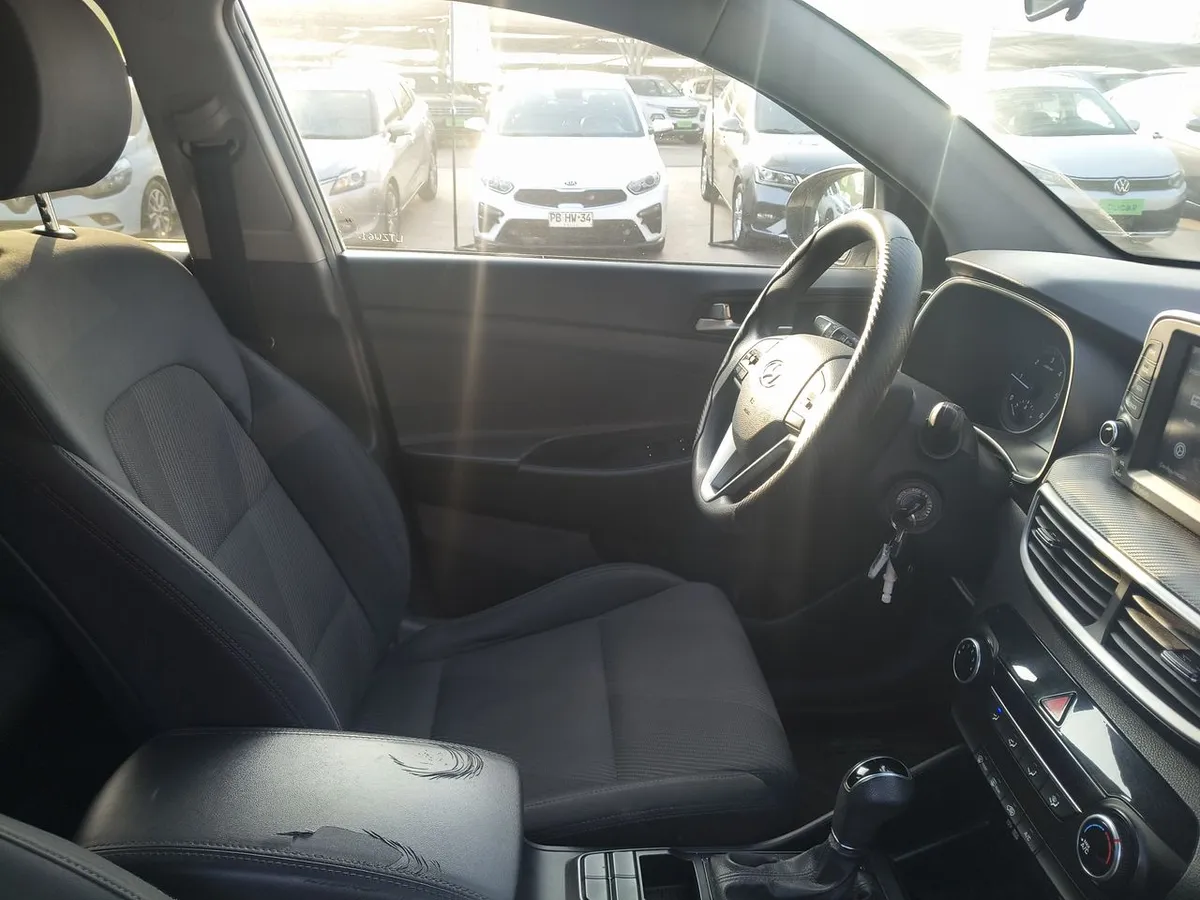 Hyundai Tucson 2.0 Diesel Limited 4wd Fl At 5p año 2020