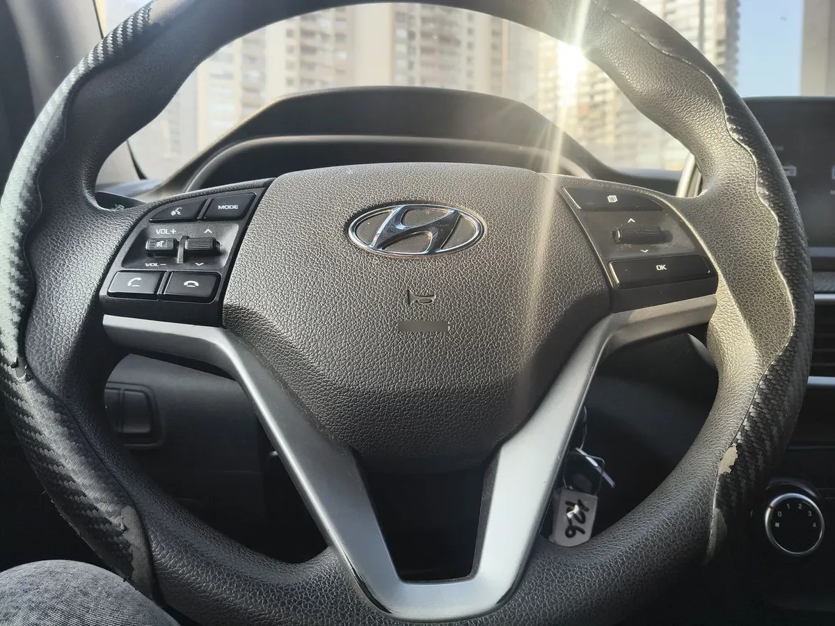 Hyundai Tucson 2.0 Diesel Limited 4wd Fl At 5p año 2020