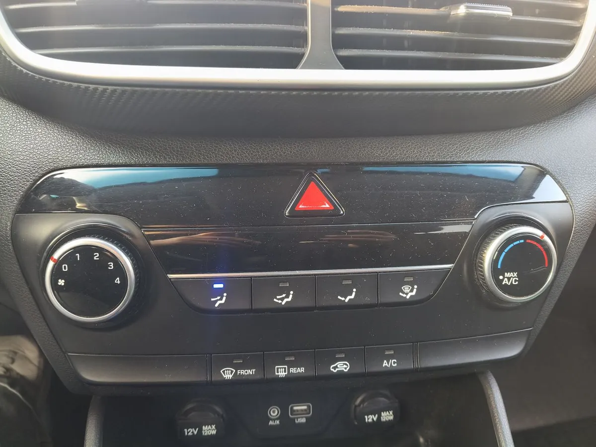 Hyundai Tucson 2.0 Diesel Limited 4wd Fl At 5p año 2020