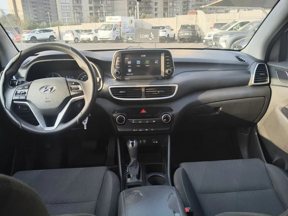 Hyundai Tucson 2.0 Diesel Limited 4wd Fl At 5p año 2020