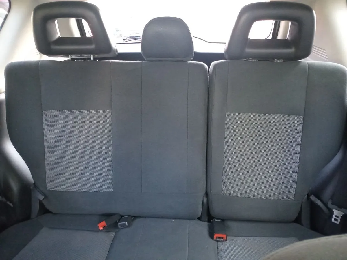 Jeep Compass 2.4 Sport 4x2 At 5p año 2017