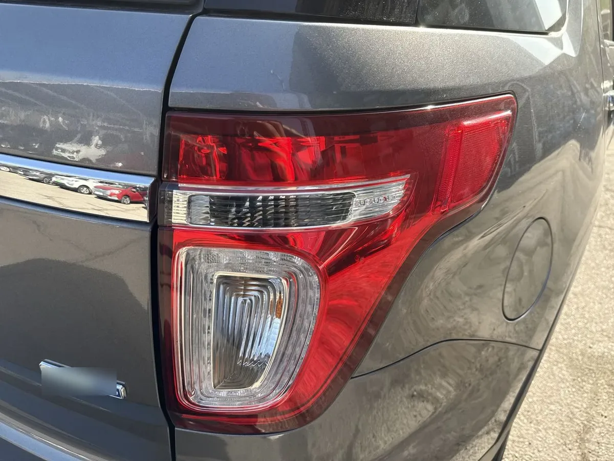 Ford Explorer 3.5 Xlt 4wd 3 Corridas At 5p año 2014