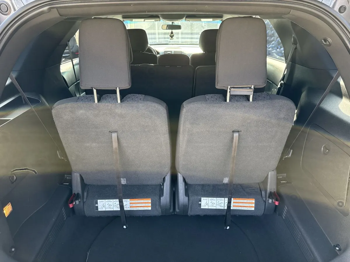 Ford Explorer 3.5 Xlt 4wd 3 Corridas At 5p año 2014