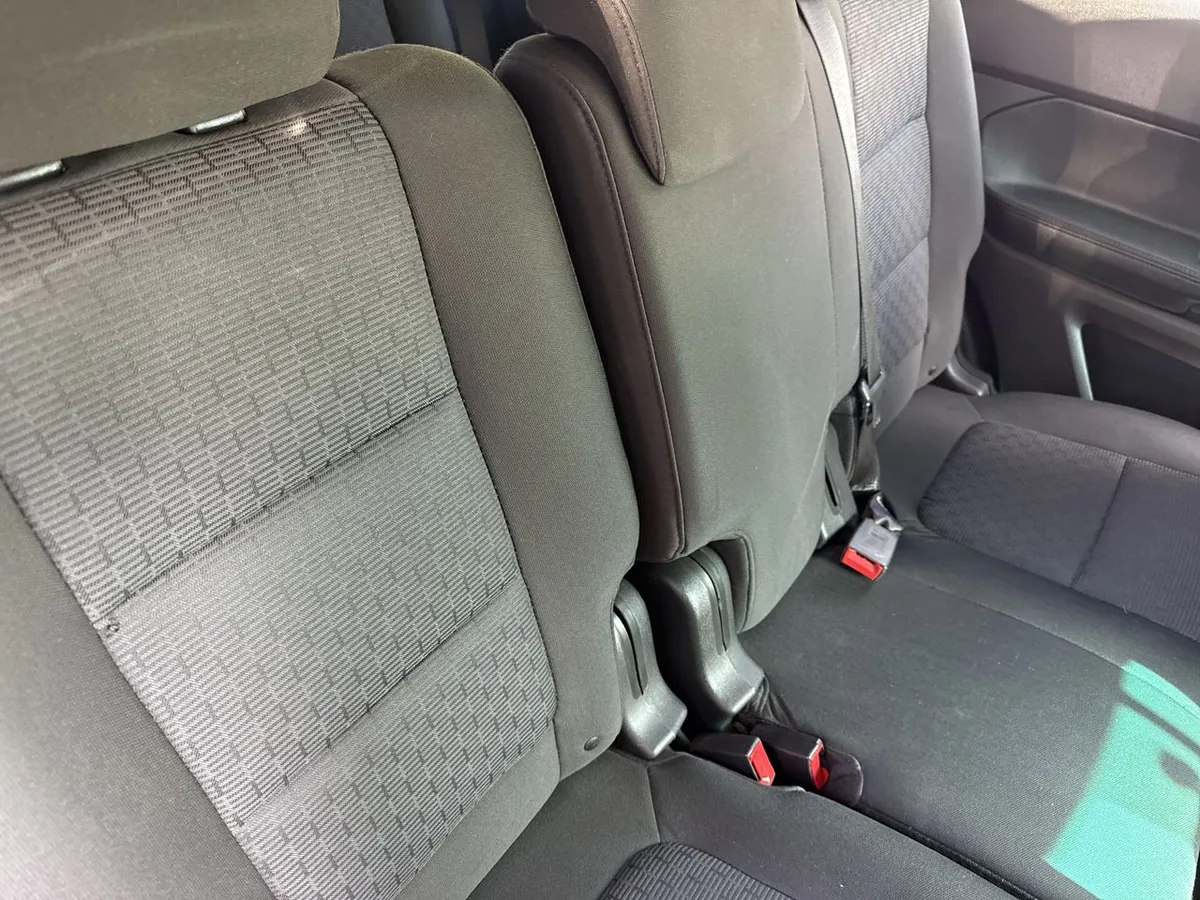 Ford Explorer 3.5 Xlt 4wd 3 Corridas At 5p año 2014