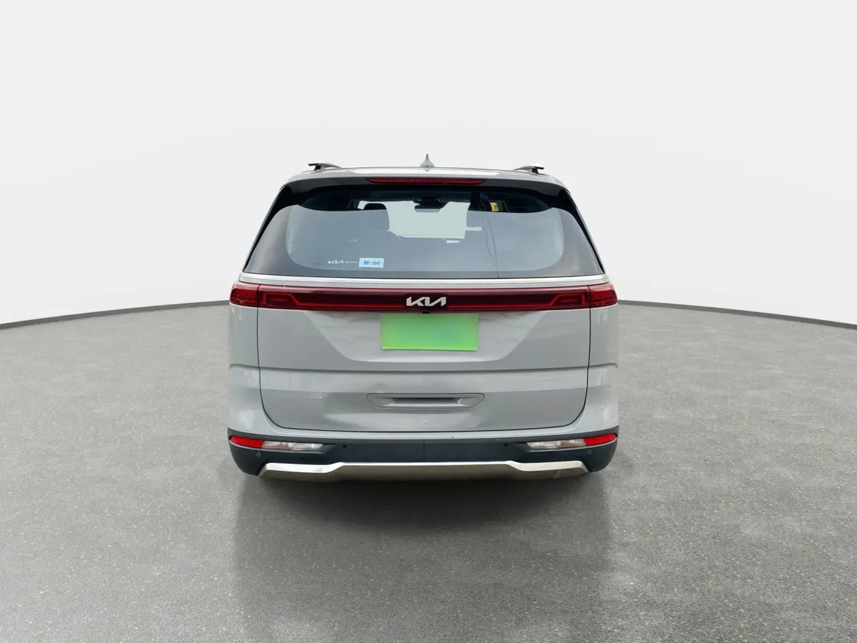 Kia Carnival 2.2 Ex Ltd Diesel 4x2 8at 5p año 2024