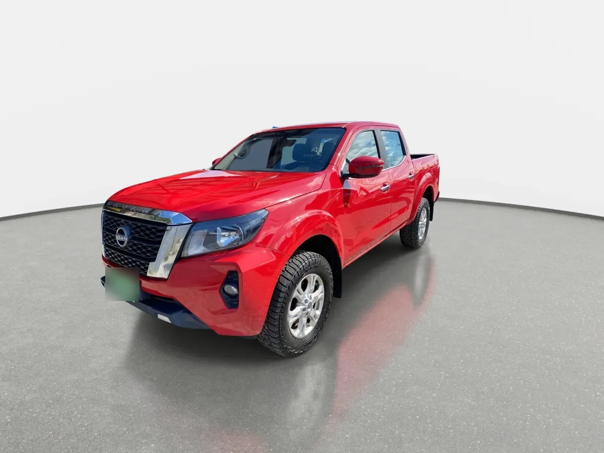 Nissan Navara 2.3d Xe Diesel 4x2 Dob.cab. Mt 4p año 2024
