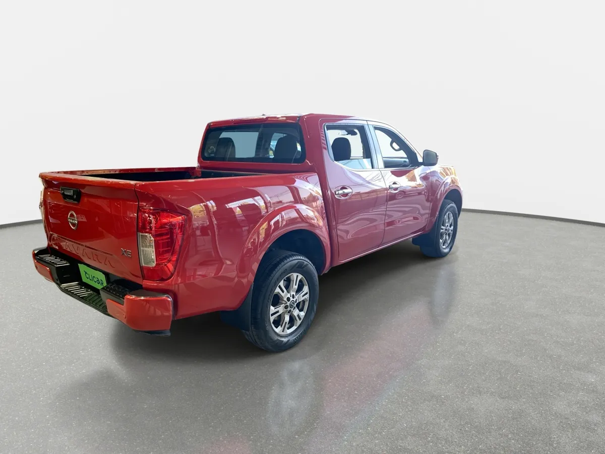 Nissan Navara 2.3d Xe Diesel 4x2 Dob.cab. Mt 4p año 2024