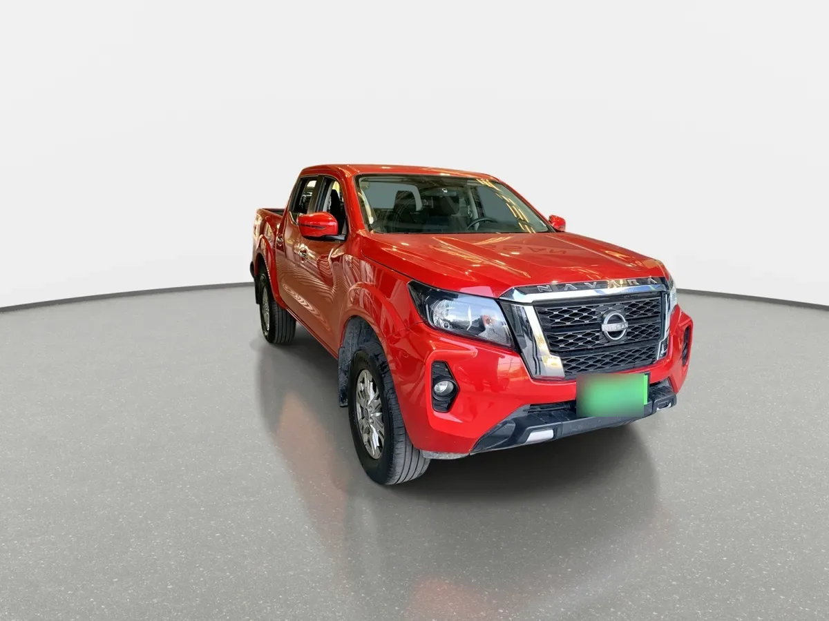 Nissan Navara 2.3d Xe Diesel 4x2 Dob.cab. Mt 4p año 2024