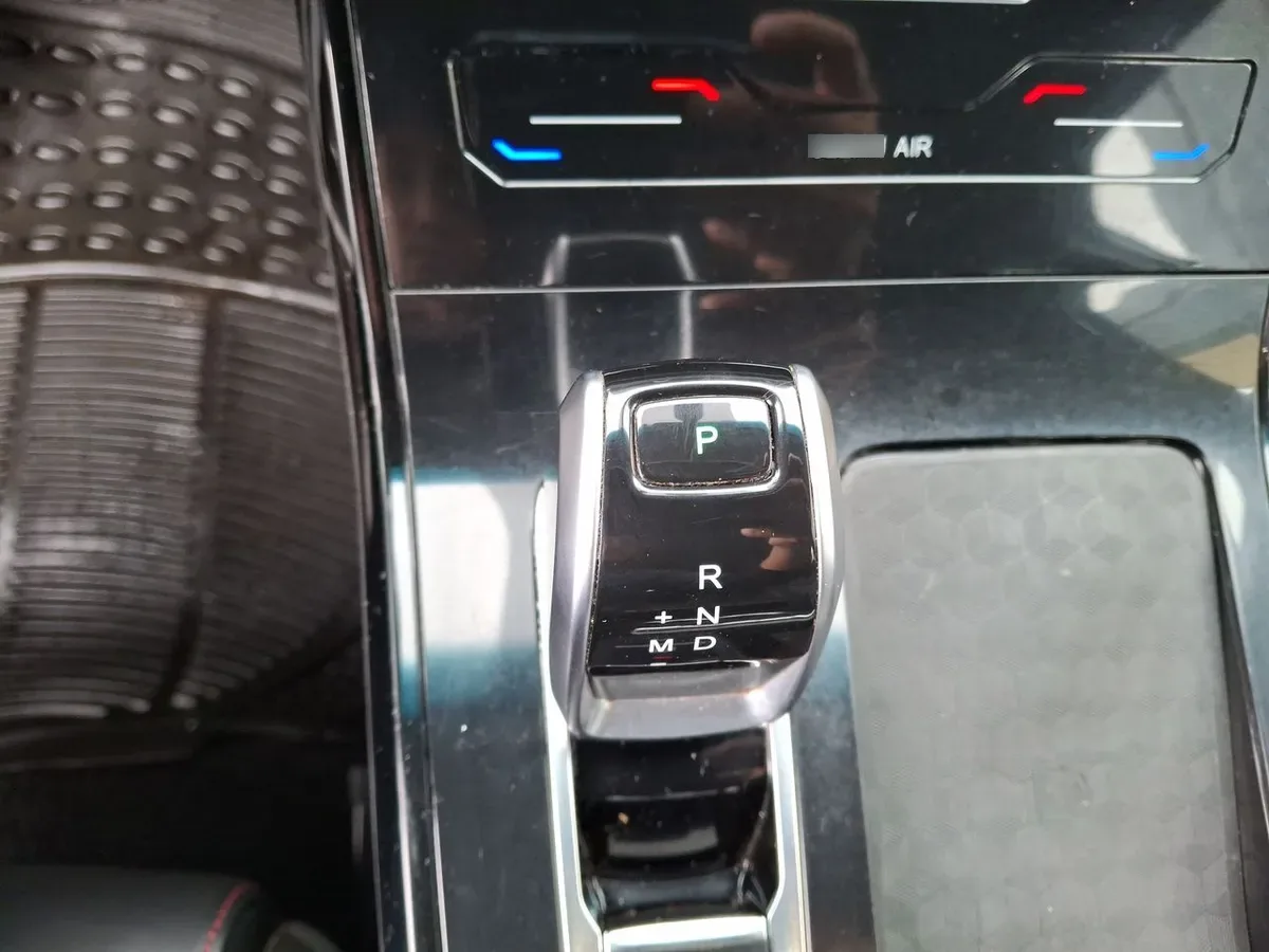 Chery Tiggo 7 Pro 1.5t Glx 4x2 Bicolor Cvt At 5p año 2023