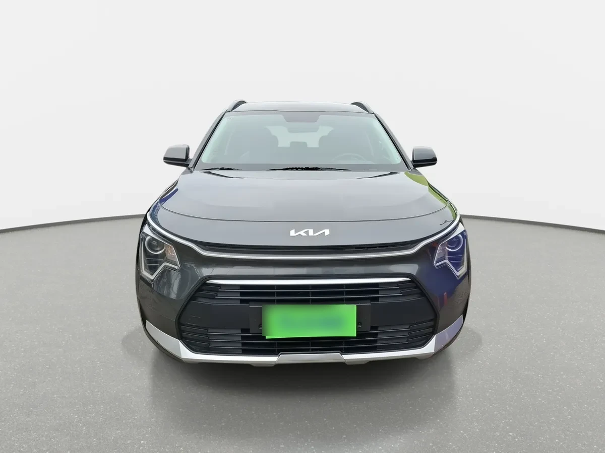 Kia Niro 1.6l Gdi Lx Hev Hybrid 4x2 6dct At 5p año 2023