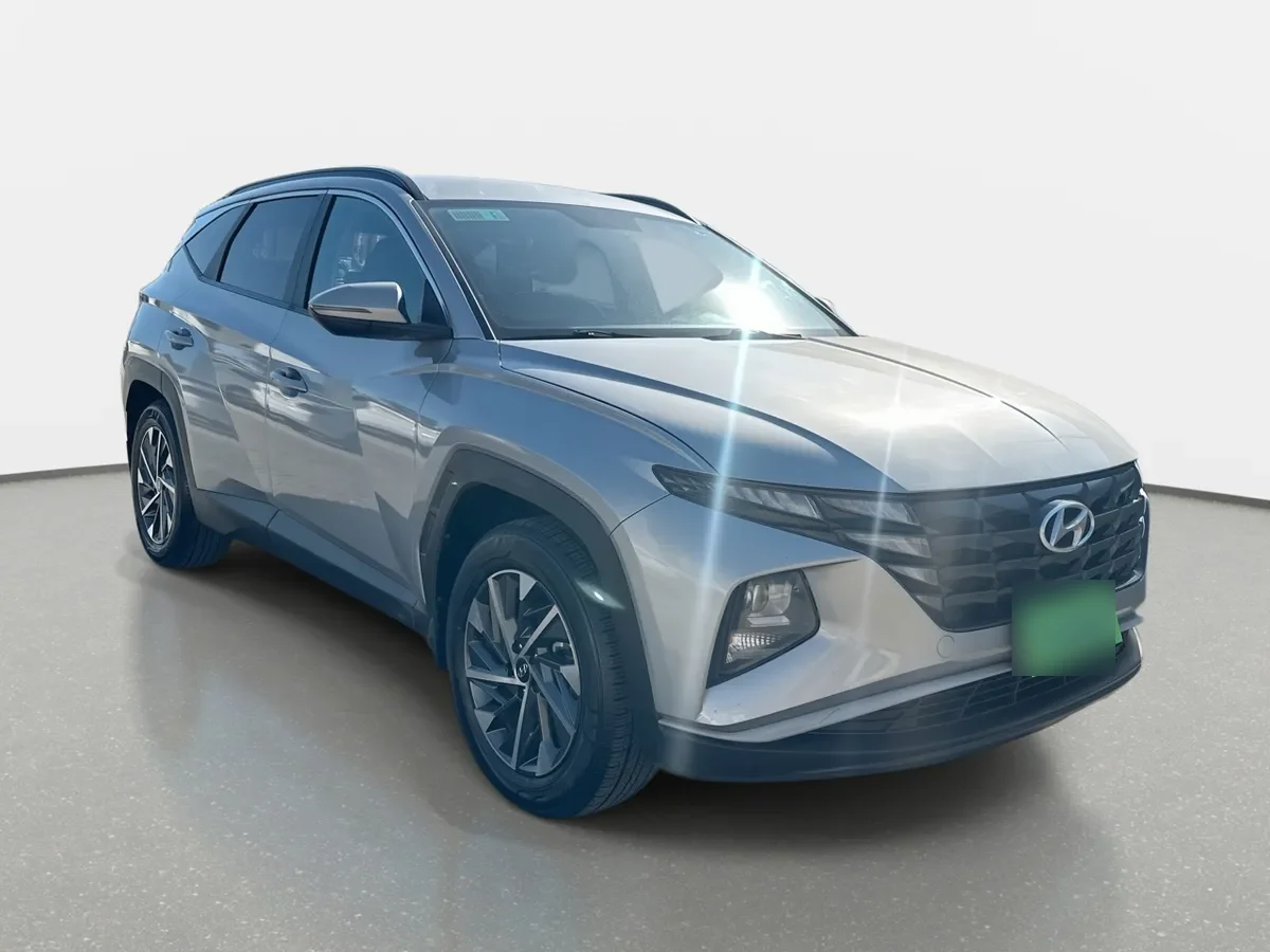 Hyundai Tucson 2.0 Nx4 Plus 2wd At 5p año 2024