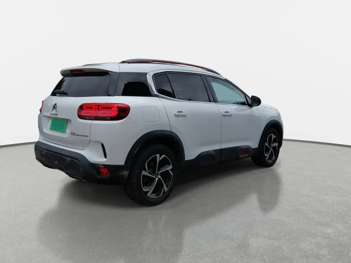 Citroen C5 Aircross 1.5 Shine Diesel 4x2 130 Ss Eat8 At 5p año 2023