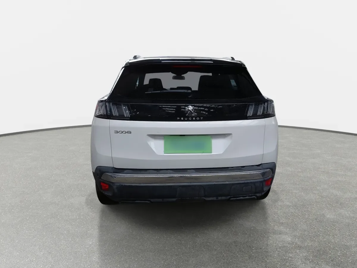 Peugeot 3008 1.5 Allure Pack Bluehdi 130 4x2 Eat8 5p año 2024