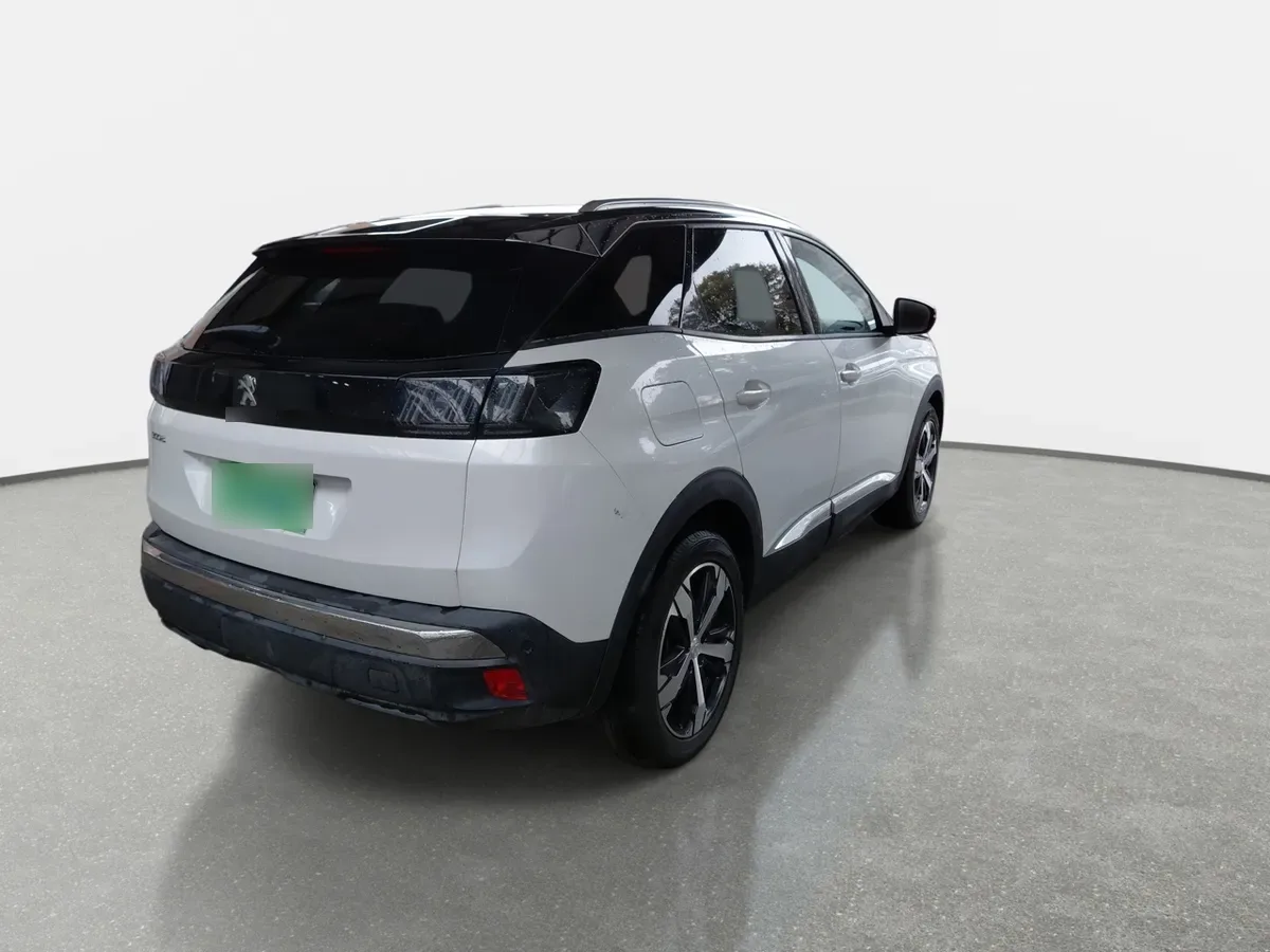 Peugeot 3008 1.5 Allure Pack Bluehdi 130 4x2 Eat8 5p año 2024