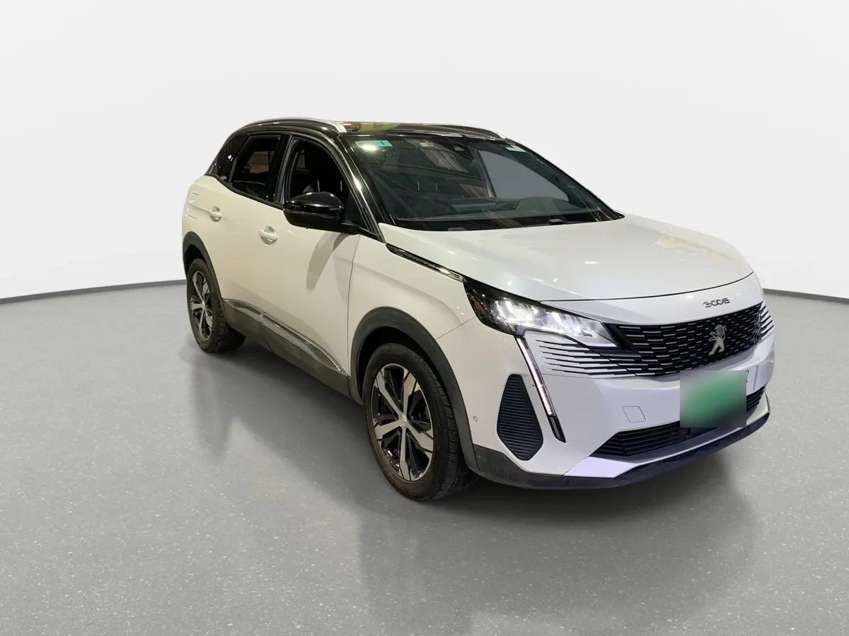 Peugeot 3008 1.5 Allure Pack Bluehdi 130 4x2 Eat8 5p año 2024