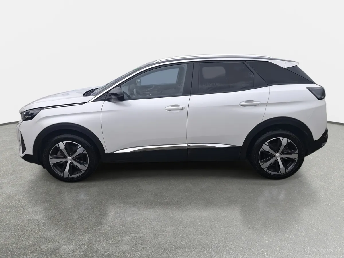 Peugeot 3008 1.5 Allure Pack Bluehdi 130 4x2 Eat8 5p año 2024