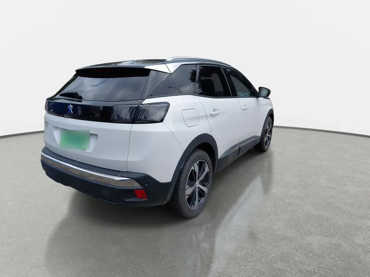 Peugeot 3008 1.5 Allure Pack Bluehdi 130 4x2 Eat8 5p año 2024
