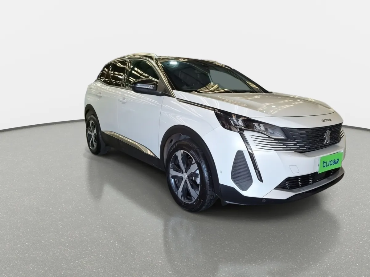 Peugeot 3008 1.5 Allure Pack Bluehdi 130 4x2 Eat8 5p año 2024