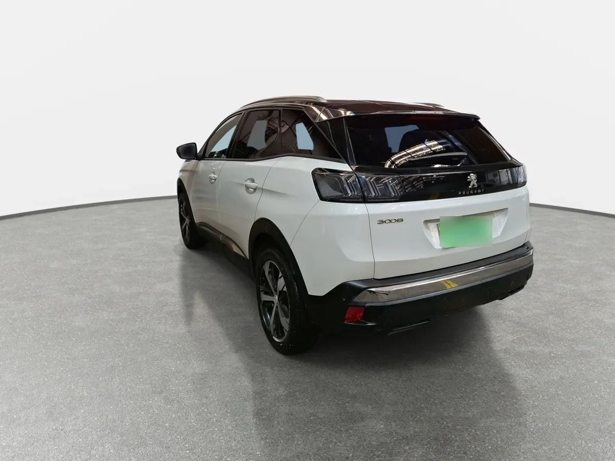Peugeot 3008 1.5 Allure Pack Bluehdi 130 4x2 Eat8 5p año 2024