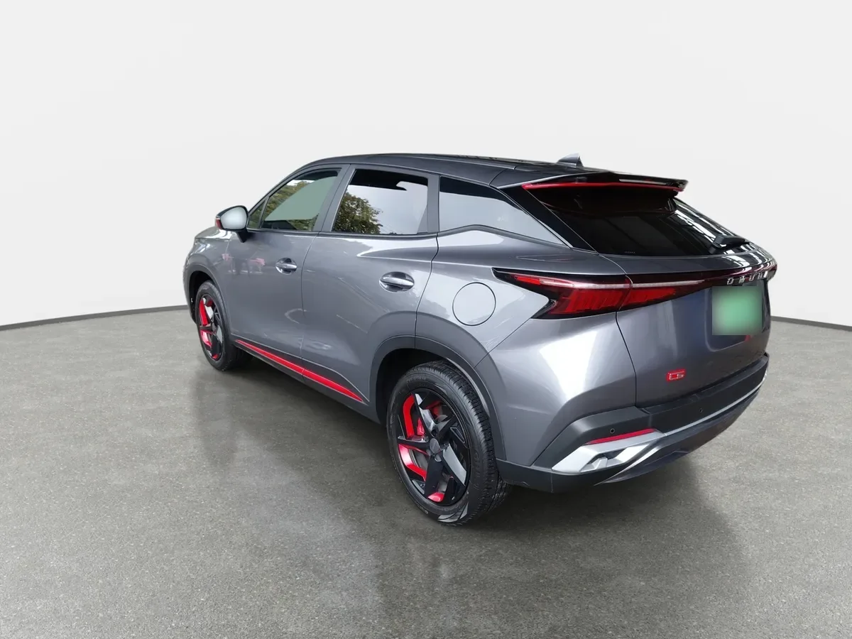 Omoda C5 1.6t Prestige 4x2 Dct At 5p año 2025