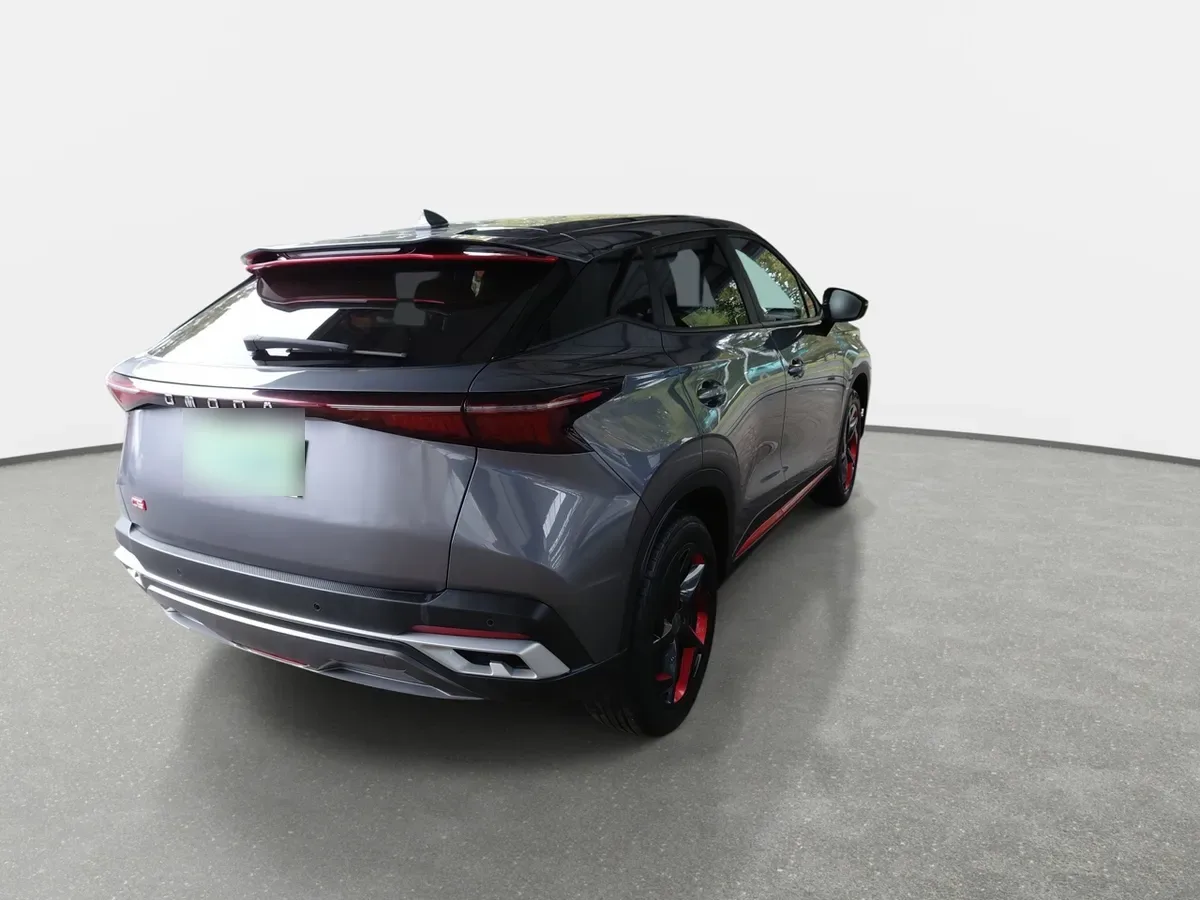 Omoda C5 1.6t Prestige 4x2 Dct At 5p año 2025