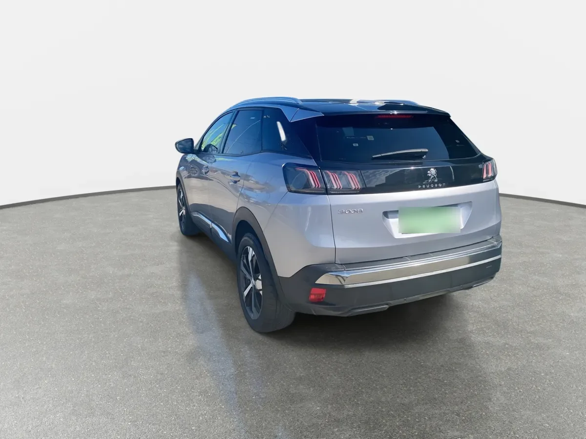 Peugeot 3008 1.5 Allure Pack Bluehdi 130 4x2 Eat8 5p año 2024
