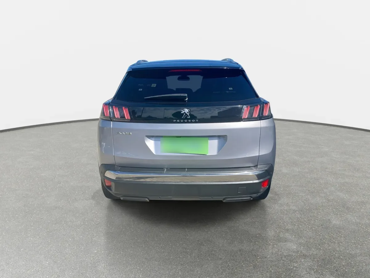 Peugeot 3008 1.5 Allure Pack Bluehdi 130 4x2 Eat8 5p año 2024