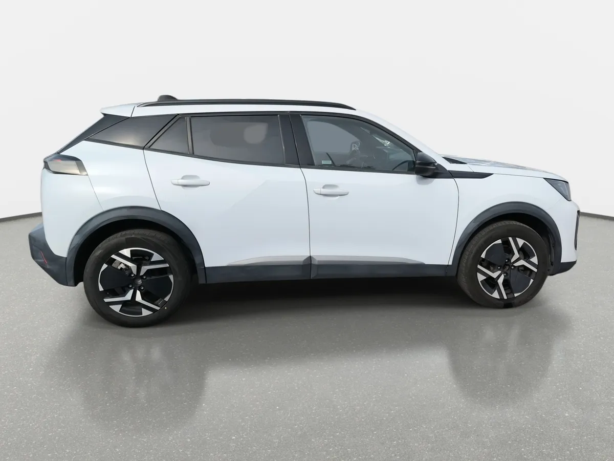 Peugeot 2008 1.5 Allure Pack Bluehdi 130hp Diesel 4x2 Eat8 5p año 2024