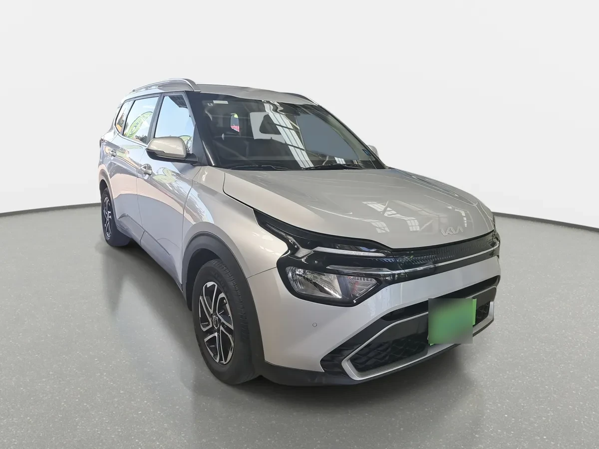 Kia Carens 1.4l Ex Turbo-Gdi Full 4x2 7dct At 5p año 2024
