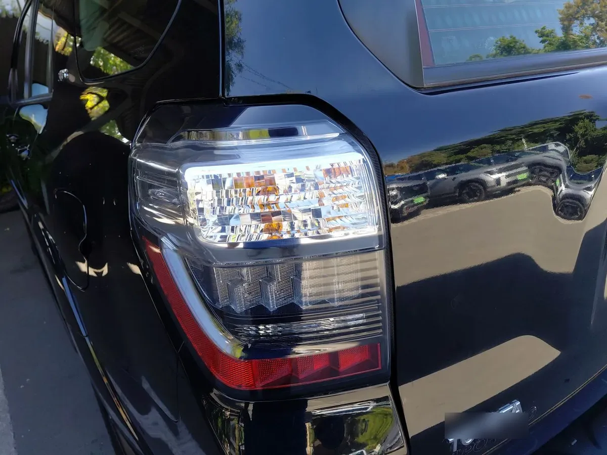 Toyota 4runner 4.0 Sr5 4x2 Control Volante Euro V At 5p año 2022