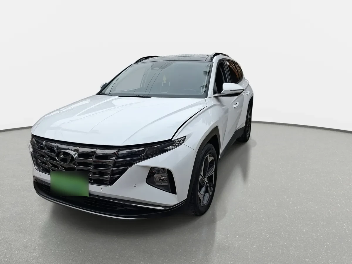 Hyundai Tucson 1.6 Nx4 Limited 4wd At 5p año 2024